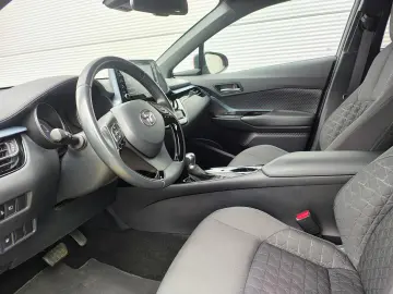 Toyota C-HR 1.8 HSD 122 CP 4x2 CVT Style