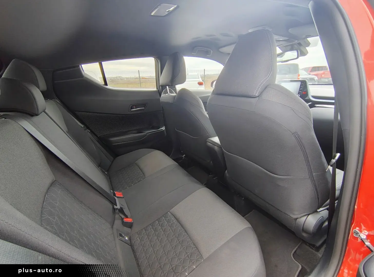 Toyota C-HR 1.8 HSD 122 CP 4x2 CVT Style