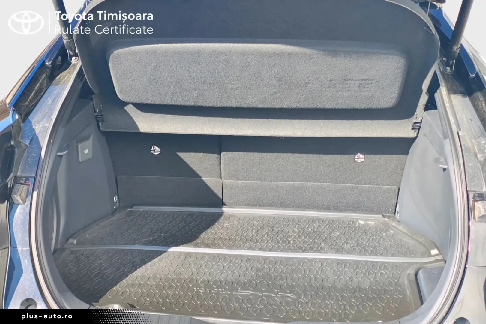 Toyota C-HR 2.0 Plug-in Hybrid Premiere Edition CVT