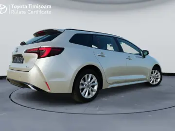 Toyota Corolla TS  1.8 HSD Business