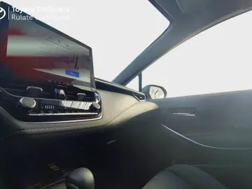 Toyota Corolla TS  1.8 HSD Business