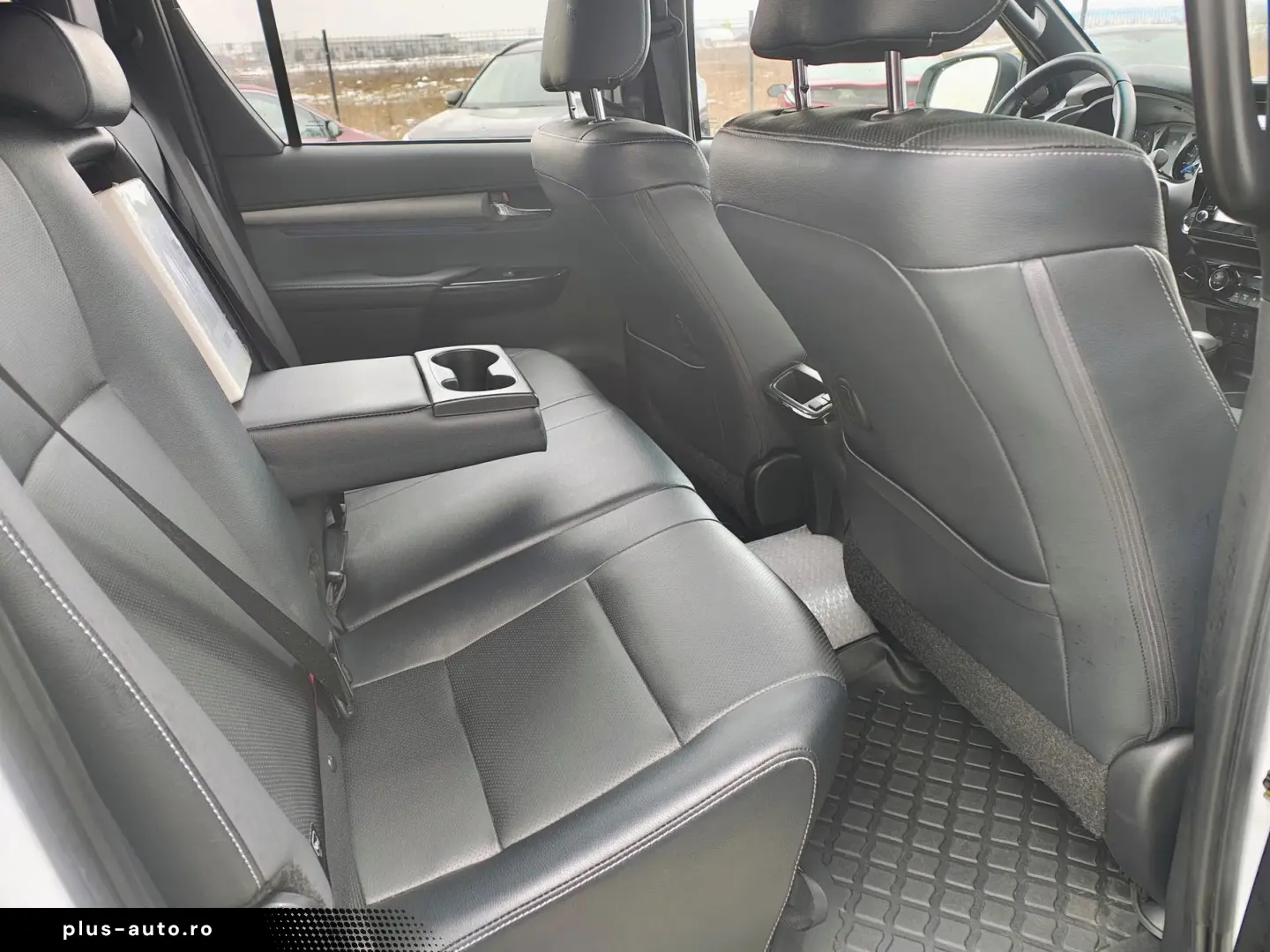 Toyota Hilux Gen-Viii-2015