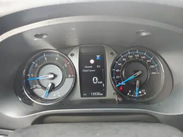 Toyota Hilux Gen-Viii-2015