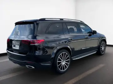 MERCEDES-BENZ GLS 450 4M AMG PANO NIGHT AIRMATIC BURMESTER