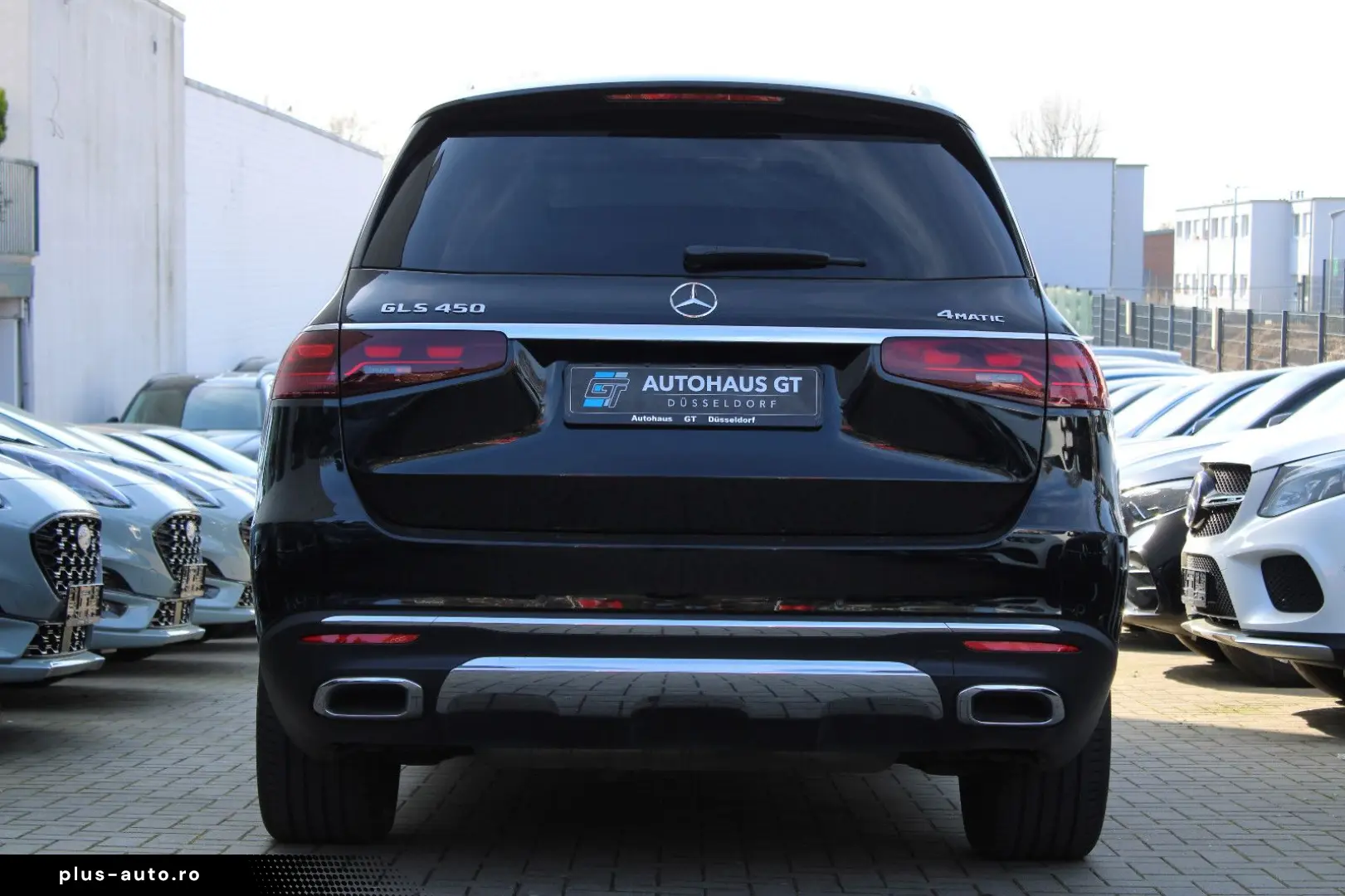 MERCEDES-BENZ GLS 450 4Matic 7Sitze Pano Airmat SoftCl 360