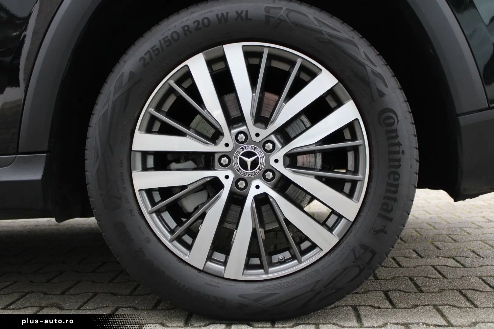 MERCEDES-BENZ GLS 450 4Matic 7Sitze Pano Airmat SoftCl 360