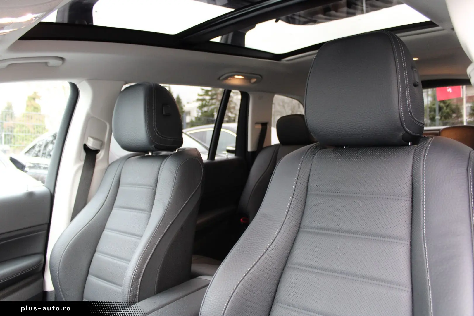 MERCEDES-BENZ GLS 450 4Matic 7Sitze Pano Airmat SoftCl 360