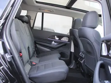 MERCEDES-BENZ GLS 450 4Matic 7Sitze Pano Airmat SoftCl 360