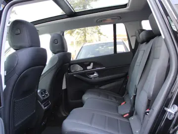 MERCEDES-BENZ GLS 450 4Matic 7Sitze Pano Airmat SoftCl 360