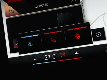 BMW 740d xDrive M Sport   Sky Lounge    Iconic Glow