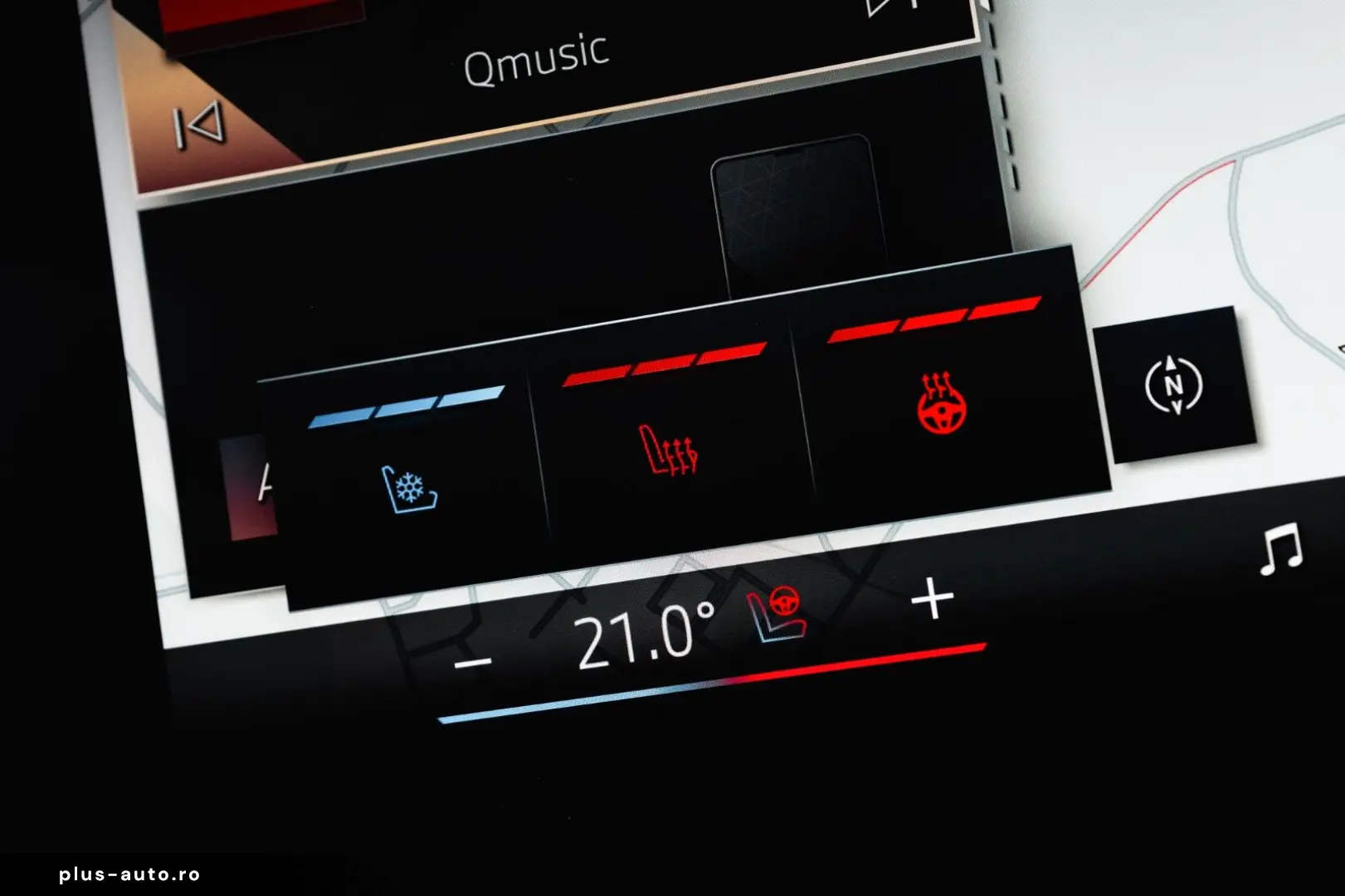 BMW 740d xDrive M Sport   Sky Lounge    Iconic Glow