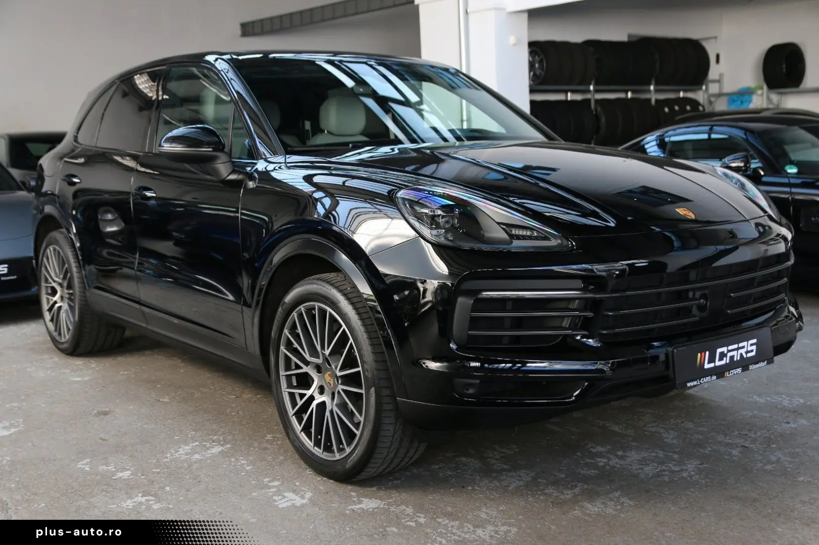 PORSCHE Cayenne PlatinumEd 14Weg HeadUp ACC TV-Fond 21