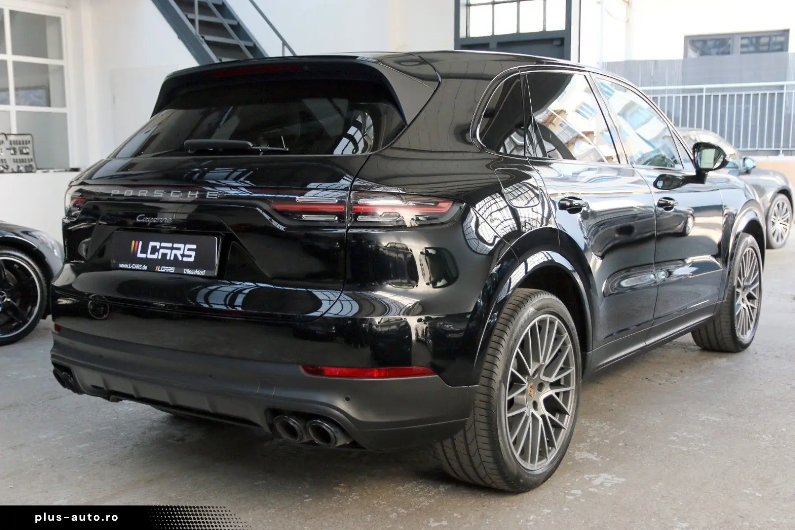PORSCHE Cayenne PlatinumEd 14Weg HeadUp ACC TV-Fond 21