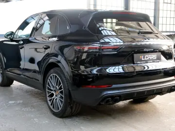 PORSCHE Cayenne PlatinumEd 14Weg HeadUp ACC TV-Fond 21