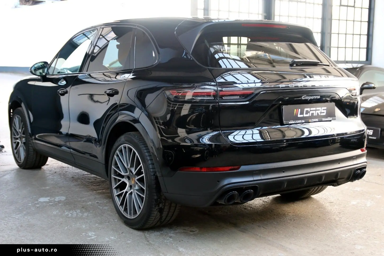 PORSCHE Cayenne PlatinumEd 14Weg HeadUp ACC TV-Fond 21