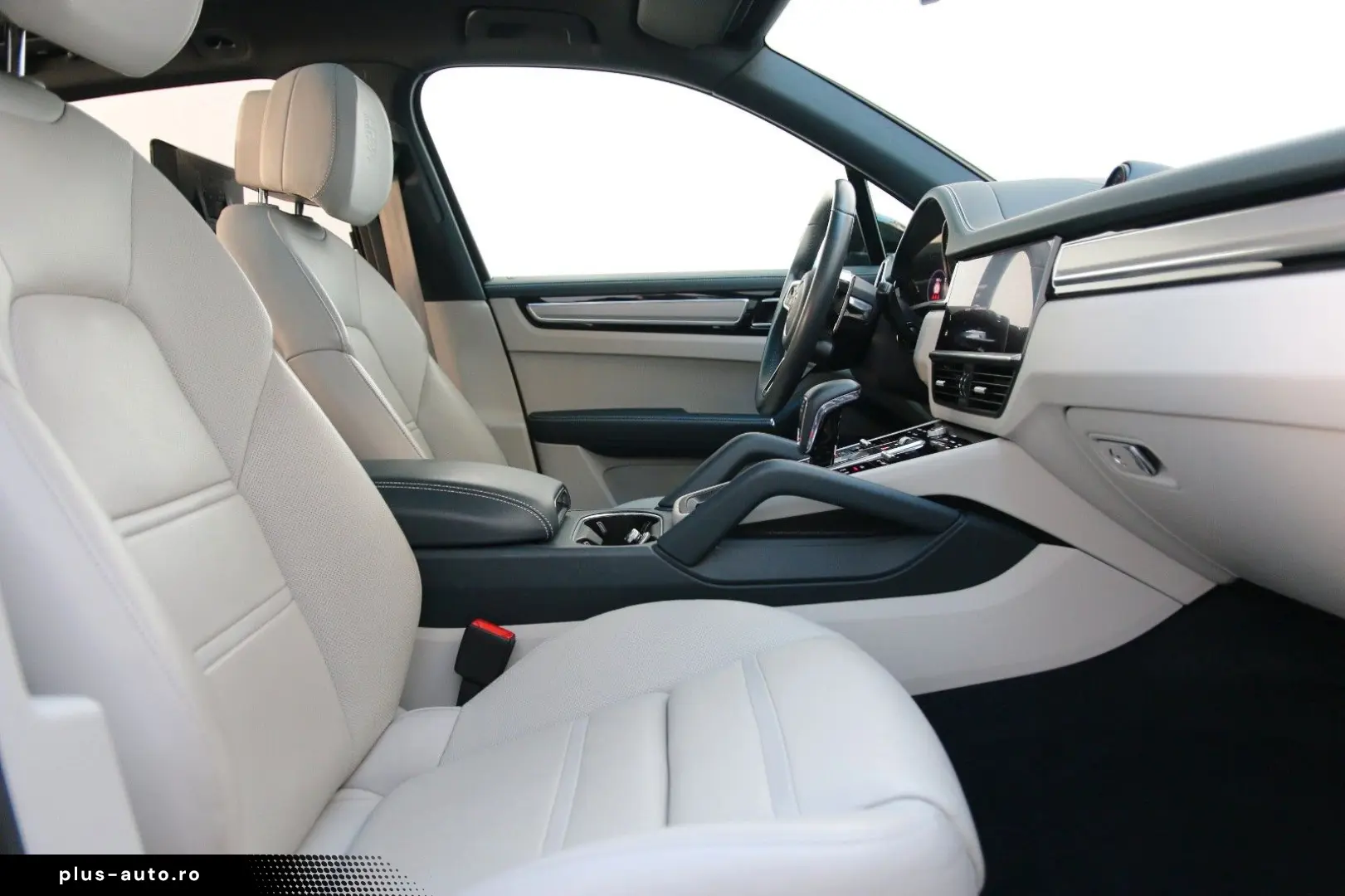 PORSCHE Cayenne PlatinumEd 14Weg HeadUp ACC TV-Fond 21