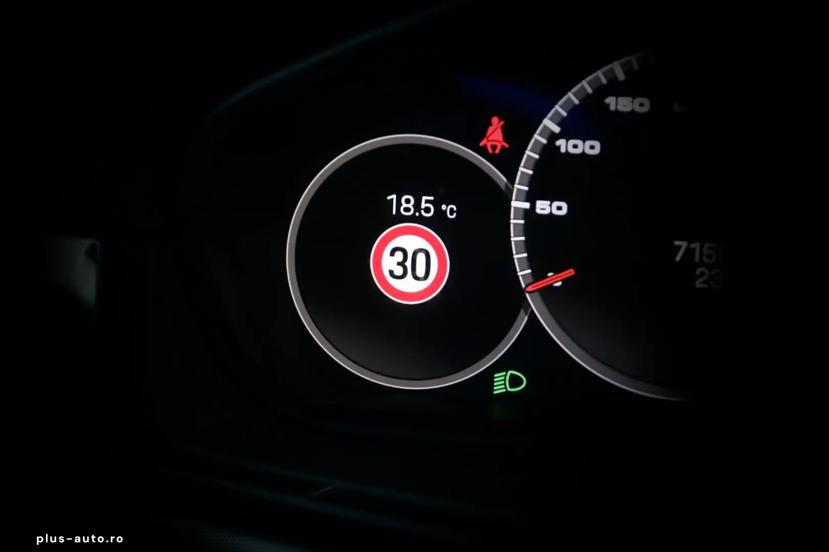 PORSCHE Cayenne PlatinumEd 14Weg HeadUp ACC TV-Fond 21