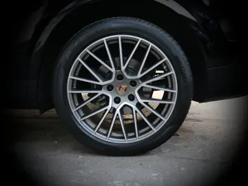 PORSCHE Cayenne PlatinumEd 14Weg HeadUp ACC TV-Fond 21