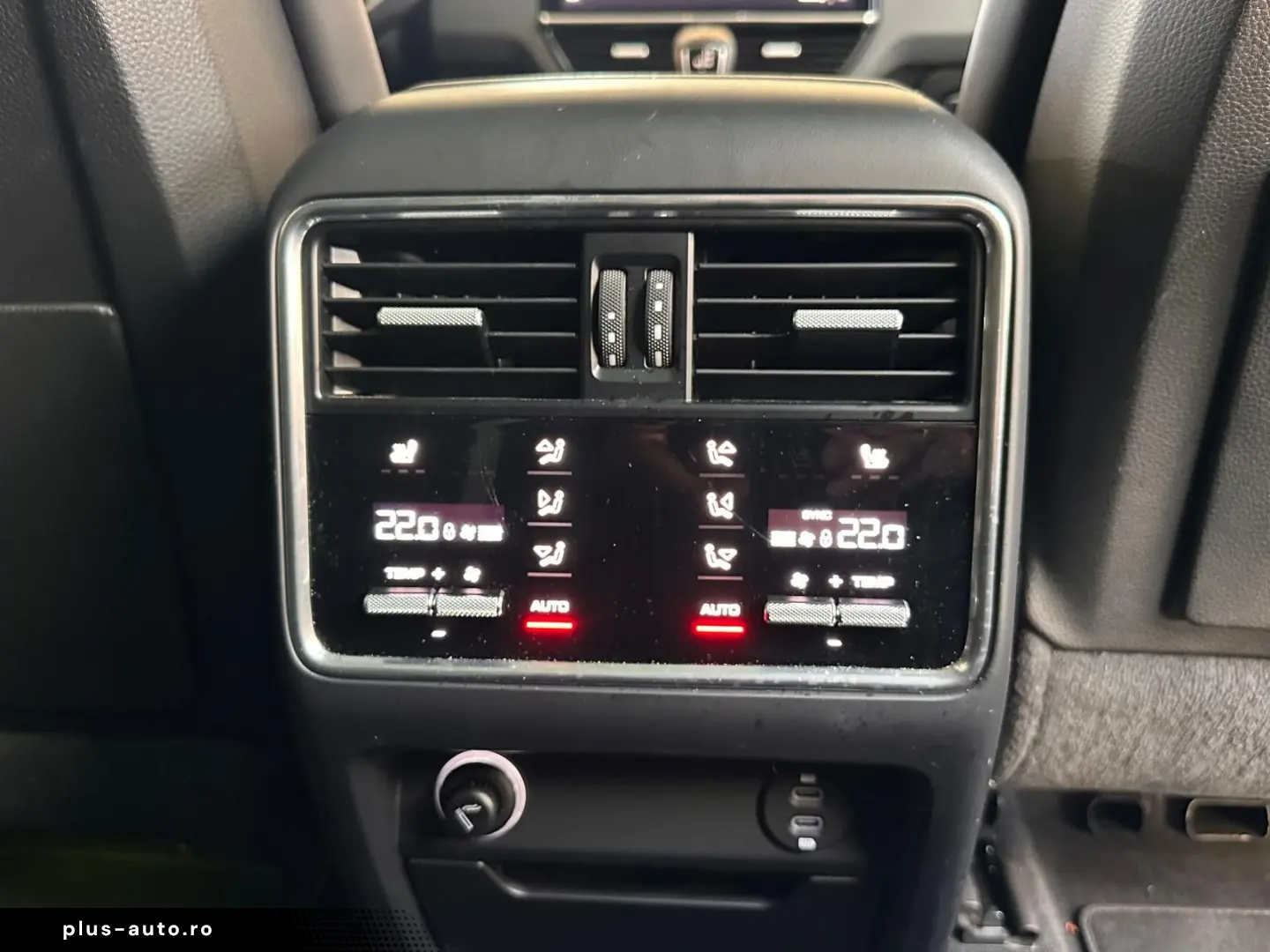 PORSCHE Cayenne Platinum Edition PANO BOSE LUFT RFK