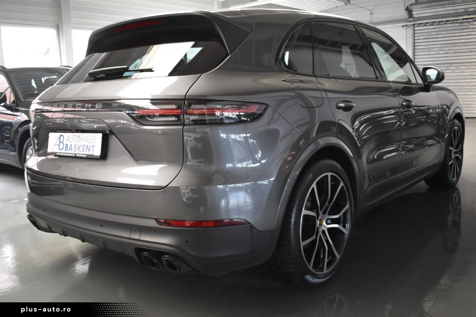 PORSCHE Cayenne Tiptronic S BOSE PANO SPORT SOFT-CLOSE