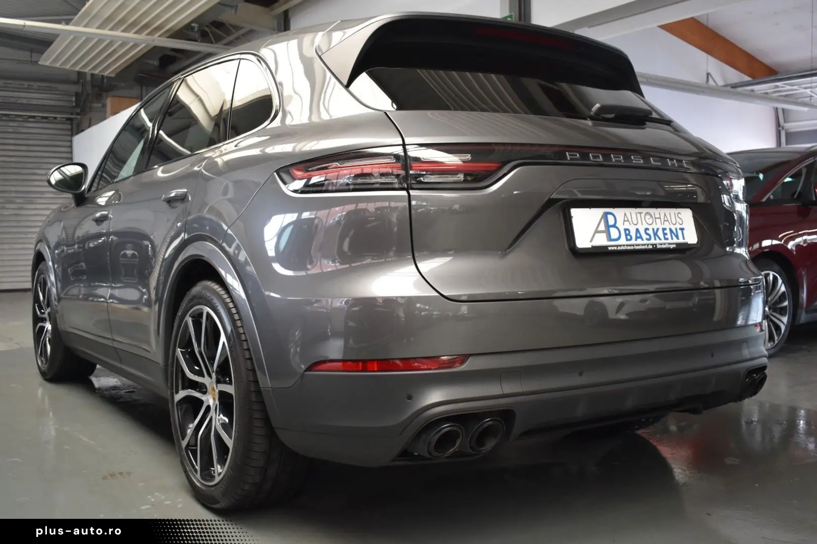 PORSCHE Cayenne Tiptronic S BOSE PANO SPORT SOFT-CLOSE