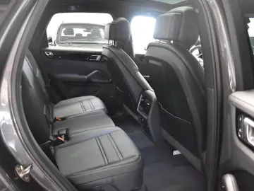 PORSCHE Cayenne Tiptronic S BOSE PANO SPORT SOFT-CLOSE