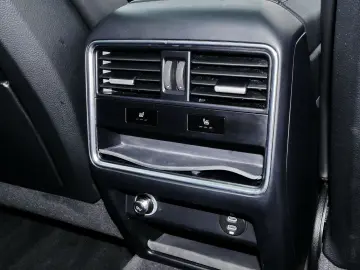 PORSCHE Cayenne Platinum Edition Luft AHZV 360