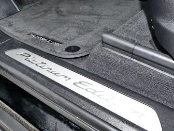 PORSCHE Cayenne Platinum Edition Luft AHZV 360