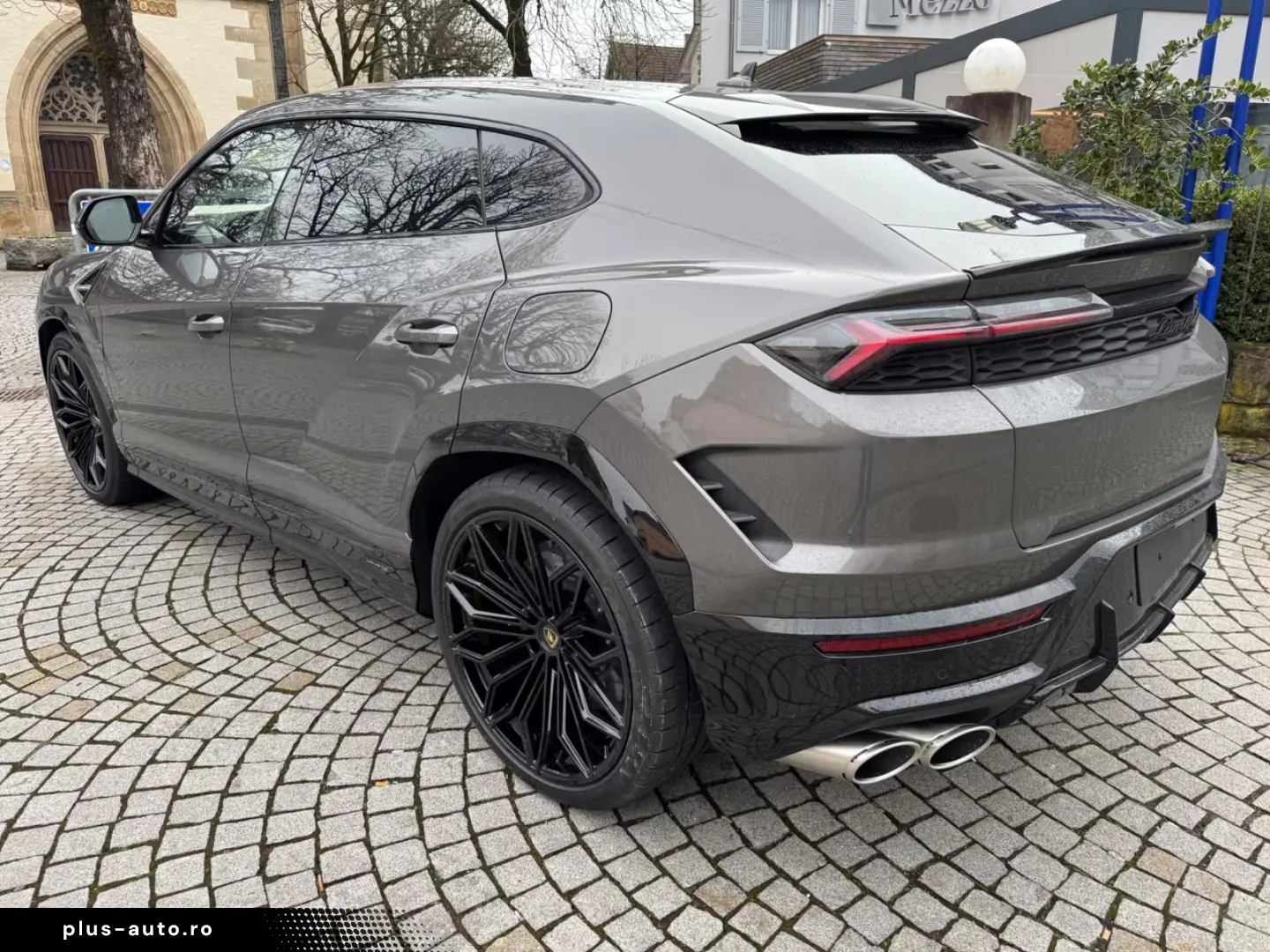 Lamborghini Urus 4.0 V8 PHEV SE  Pano  3 D Bang & Olufsen