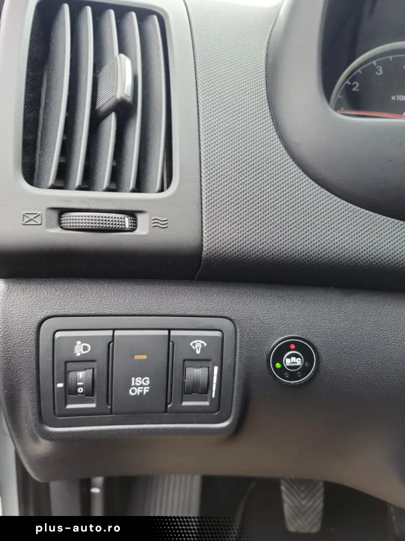 Hyundai I30 1.4   GPL 2012