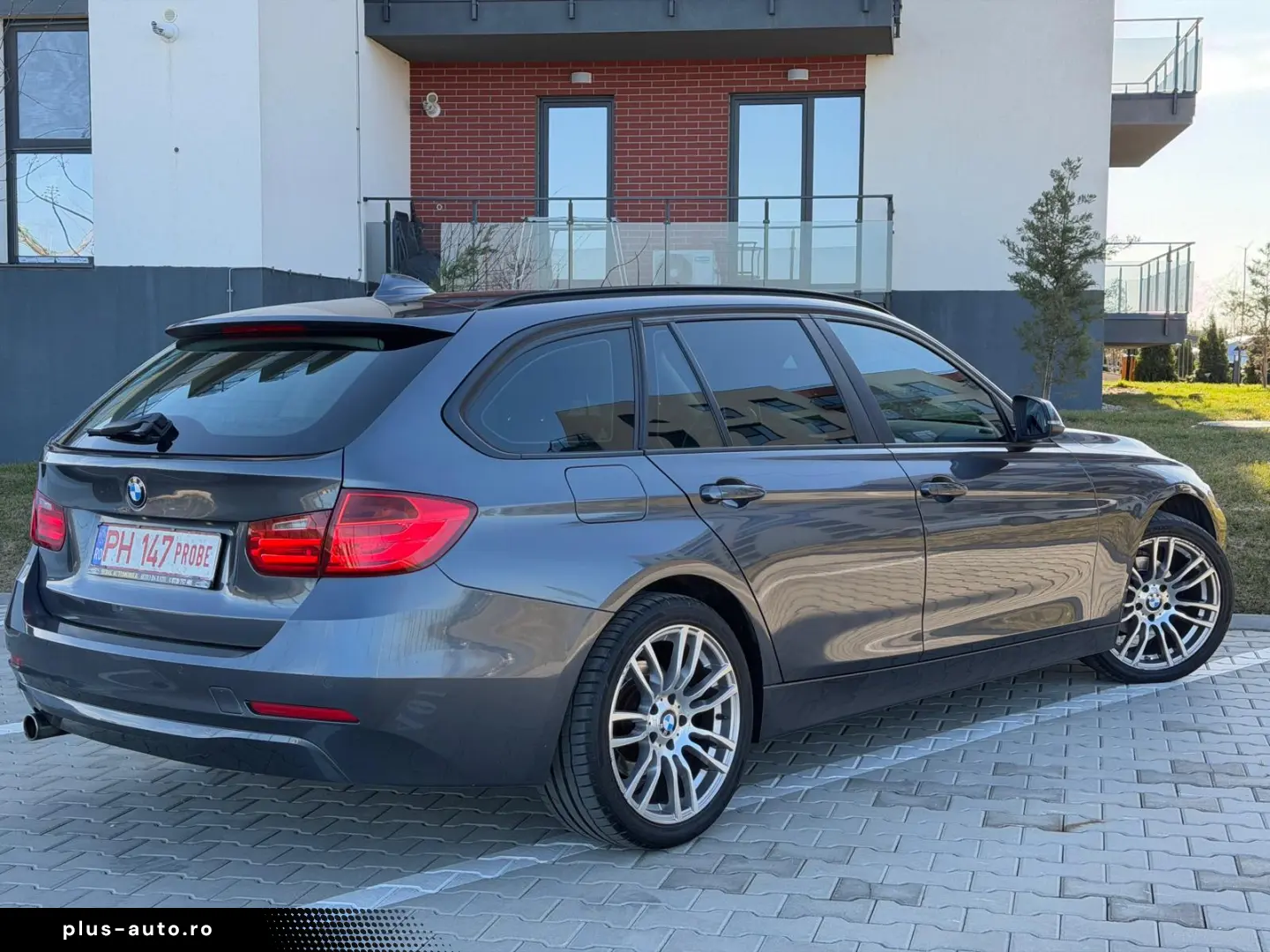 BMW 318D 2013 High Executive