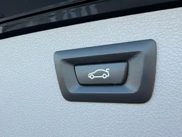 BMW 318D 2013 High Executive