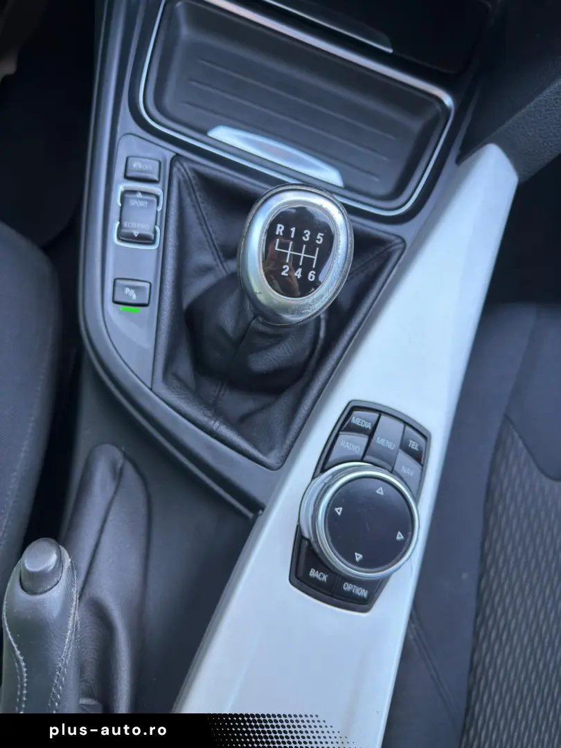 BMW 318D 2013 High Executive