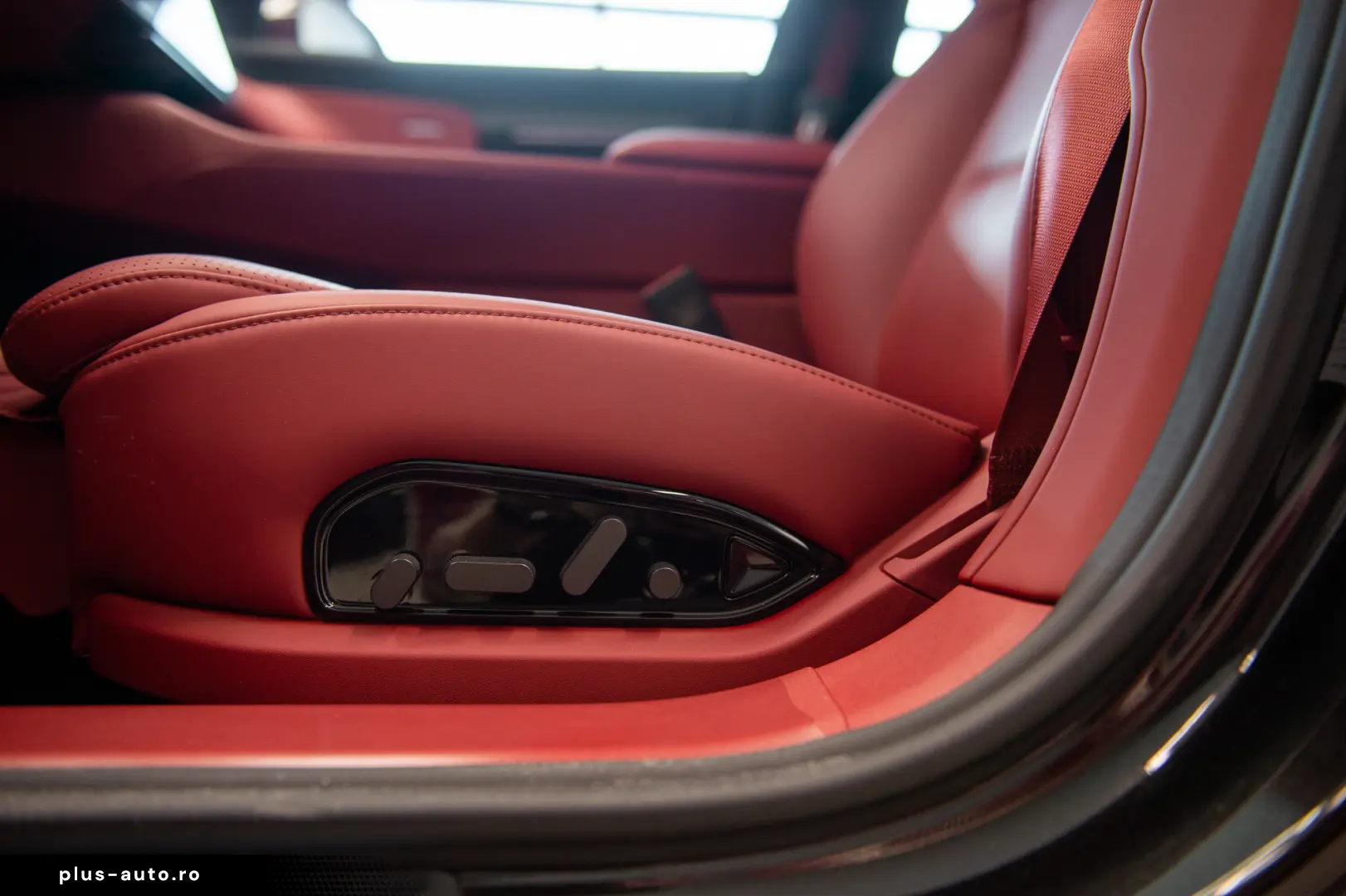 Avatr 12 Ultra REEV Edition