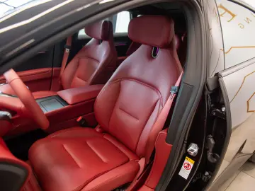 Avatr 12 Ultra REEV Edition