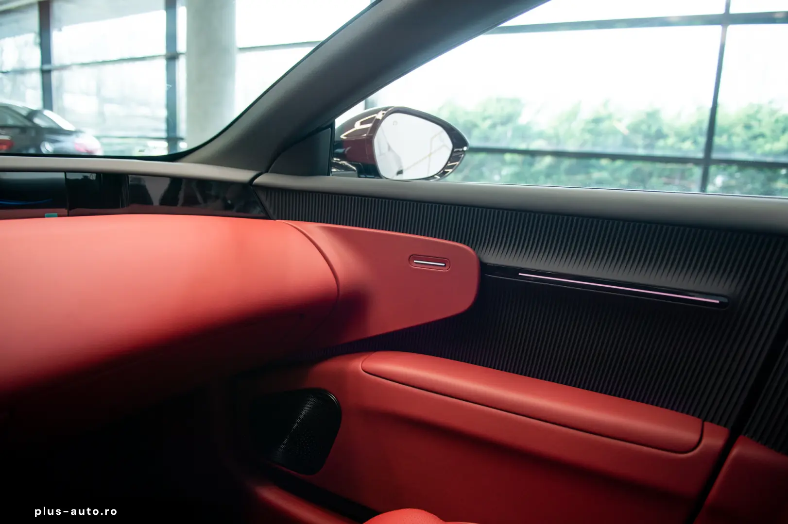 Avatr 12 Ultra REEV Edition