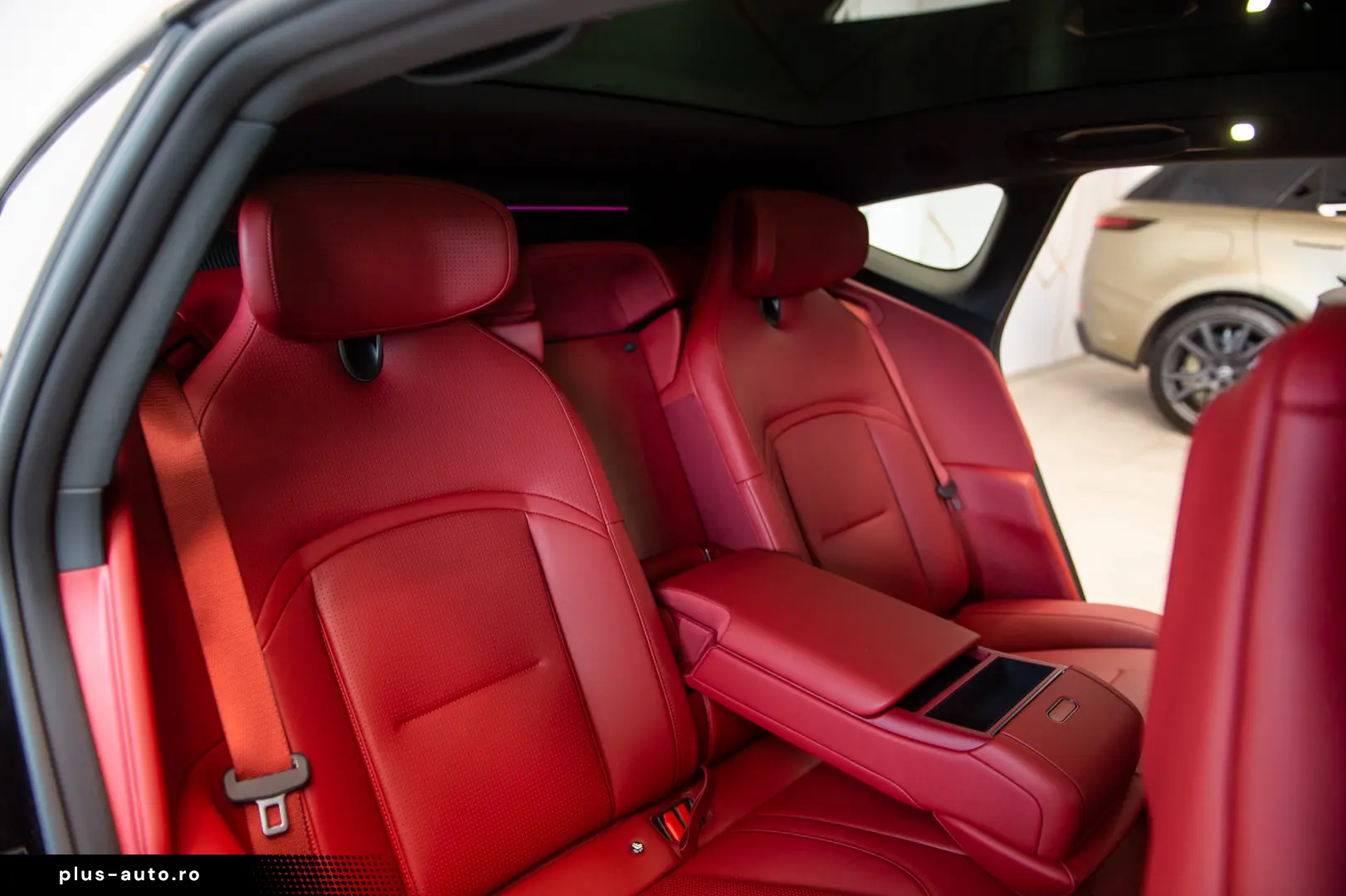 Avatr 12 Ultra REEV Edition