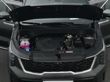 KIA Sorento PE 2.2D AWD PLATINUM