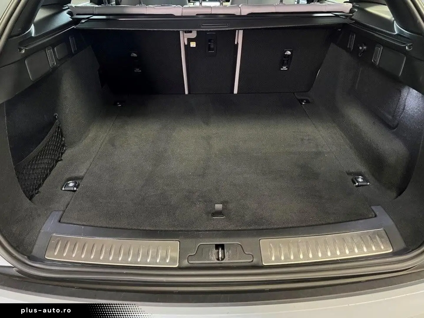 LAND ROVER Land Rover Range Velar 2.0 Si4 Benzina 250 CV R-