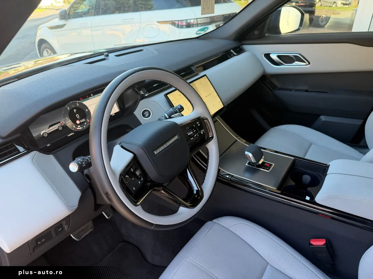 LAND ROVER Range Rover Velar D300 R-DYNAMIC MERIDIAN PANO