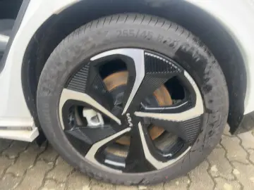 KIA EV6 77.4 RWD GT-Line Glasdach   Wärmepumpe