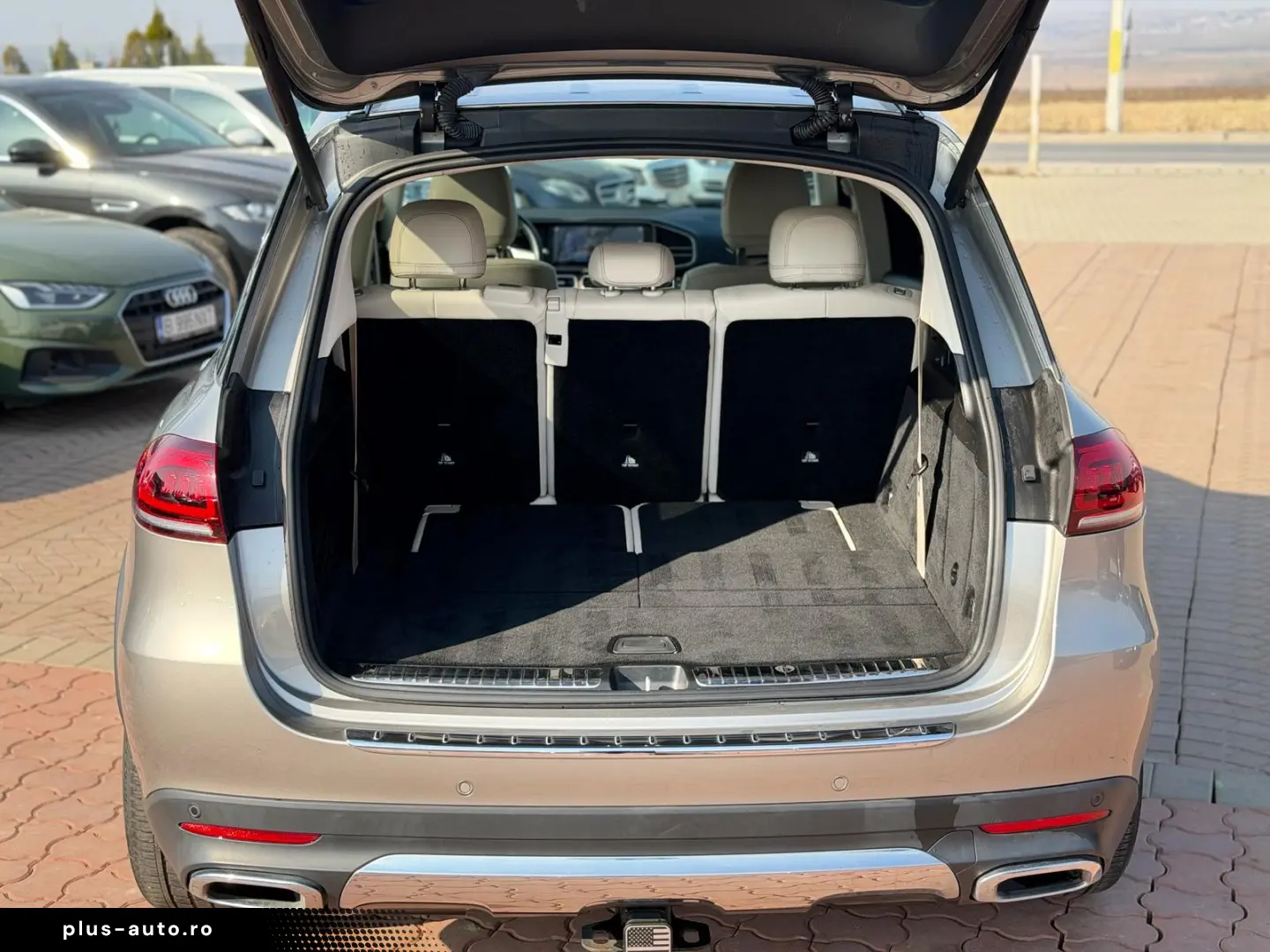 MERCEDES-BENZ GLE 350 - 7 locuri