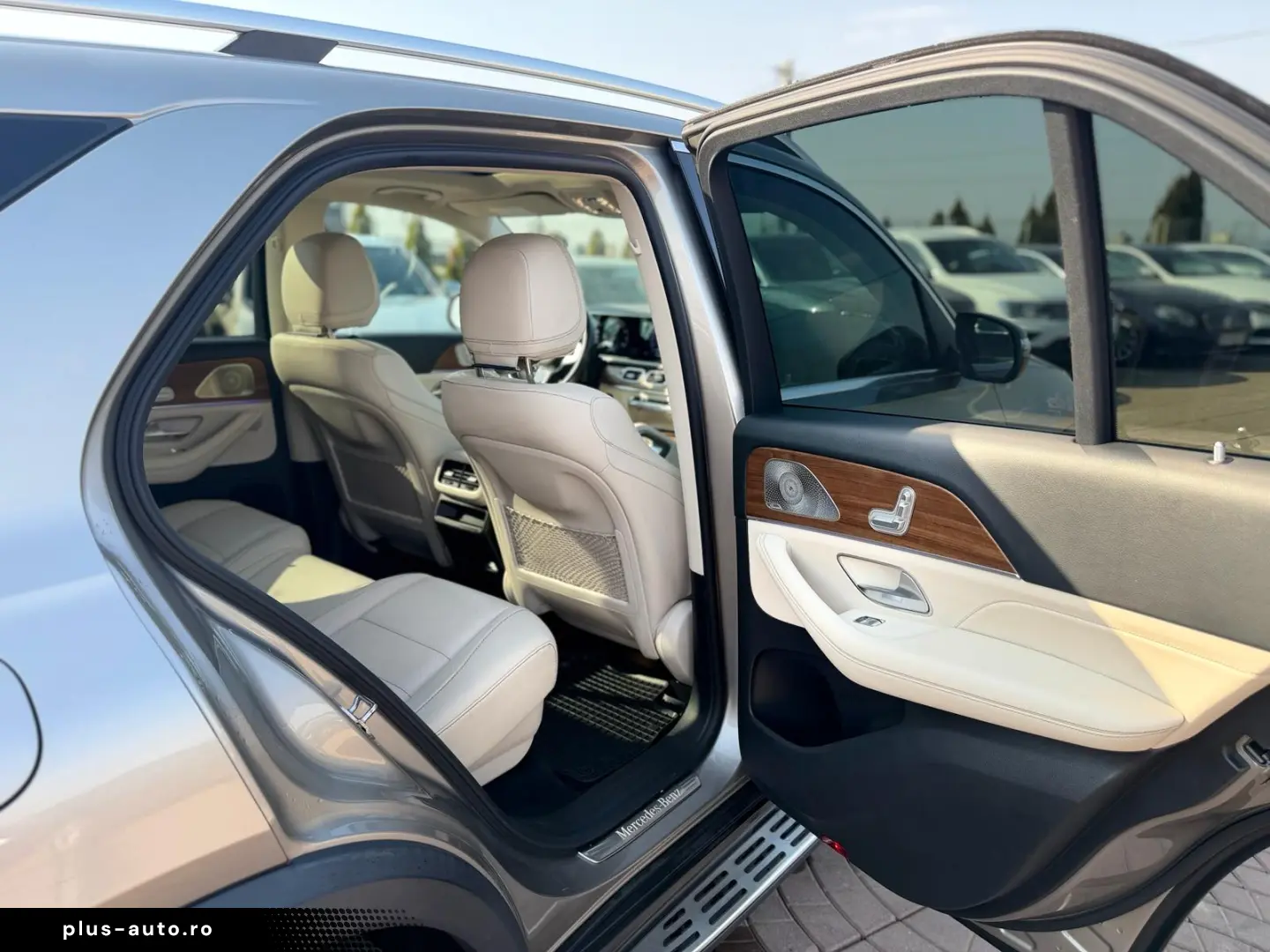 MERCEDES-BENZ GLE 350 - 7 locuri