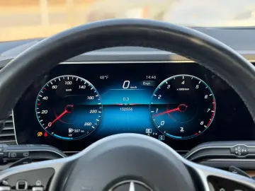 MERCEDES-BENZ GLE 350 - 7 locuri