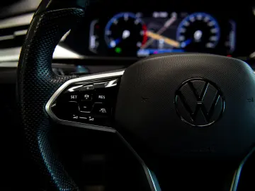 Volkswagen Arteon 2.0 TDI 4Motion DSG R-Line