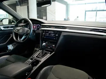 Volkswagen Arteon 2.0 TDI 4Motion DSG R-Line