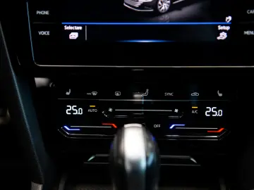 Volkswagen Arteon 2.0 TDI 4Motion DSG R-Line