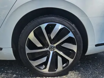 Volkswagen Arteon 2.0 TDI 4Motion DSG R-Line