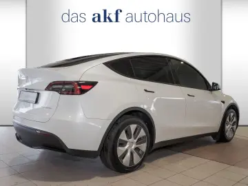 TESLA Model Y Long Range Dual AWD-75 kWh Navi Kamera P