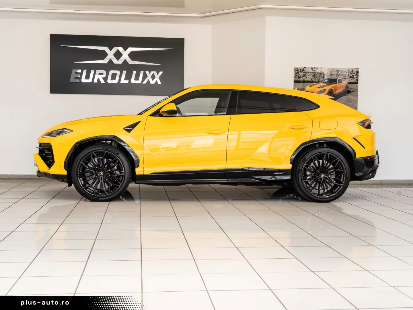 Lamborghini Urus SE Hybrid B&O PANO 23  Massage